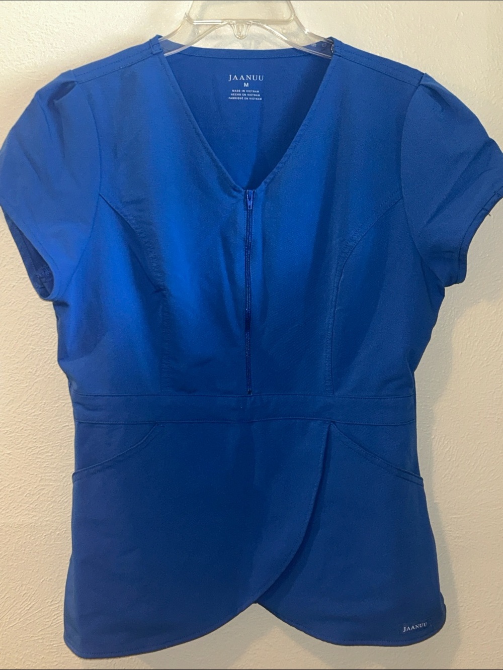 Jaanuu V-Neck Tulip Front-Zip Scrub Top Royal Blue Sz M